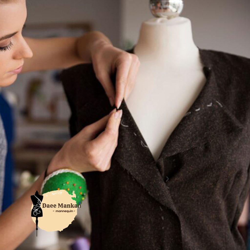 همه چیز درباره مانکن نیم تنه مردانه